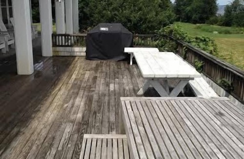 Grand Isle County House | Waterfront, Sandy Beaches, Airstrip, Private Retreat