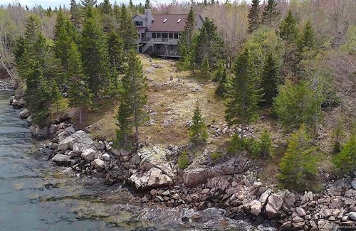 Corea House | Waterfront Schoodic Nature Lover’s Dream w/Private Cove (Sleeps 12)