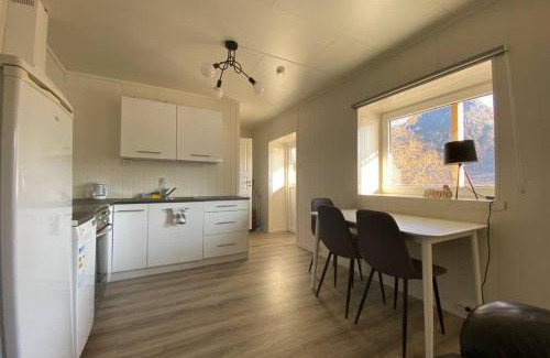 Torsken Apartment | Waterfront Senja 3