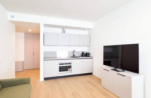 Genoa Apartment | WATERFRONT SUITE 1