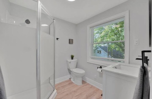 North Kawartha Cottage | Waterfront Sunset Cottage