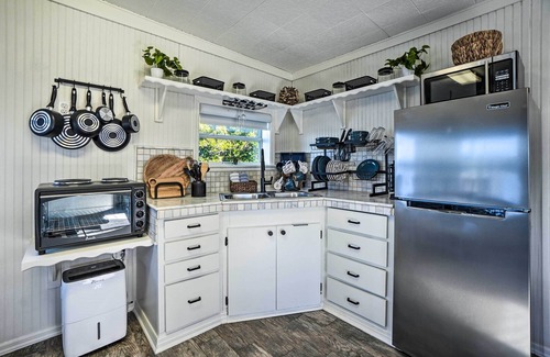 Tarpon Springs Apartment | Waterfront Tarpon Springs Vacation Rental!