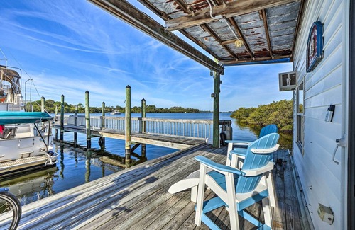 Tarpon Springs Apartment | Waterfront Tarpon Springs Vacation Rental!