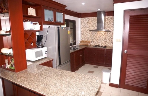 Kram House | waterfront villa 4 bedrooms, 8 adults,