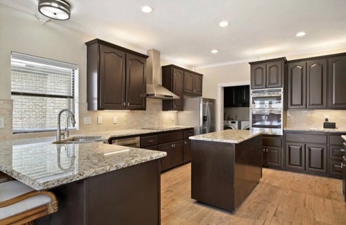 Walden on Lake Conroe Villa | Waterfront villa w/pool, hot tub, outdoor kitchen.