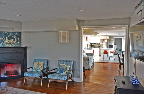 Rock Hall House | Waterfront w/private pier, pool, Hot Tub, kayaks and in town.