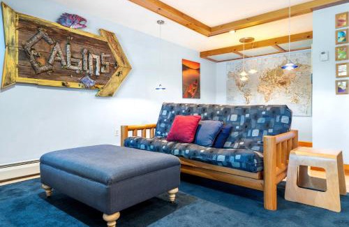 Lyman House | Waterfront with Kayaks SUPs and Ping Pong Table