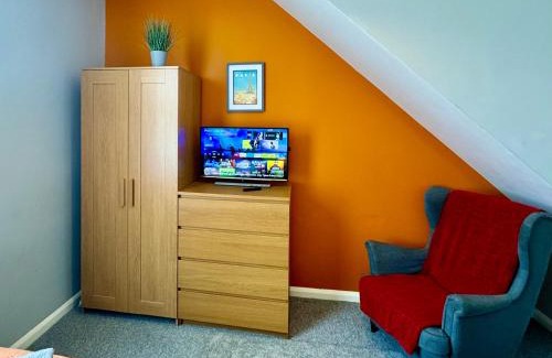 Nottingham House | Waterloo House - Great for Contractors or Family Holidays