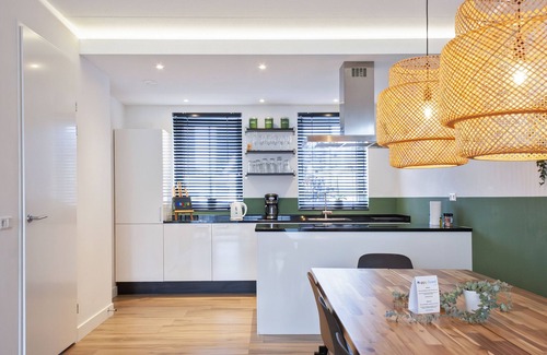 Stavoren House | Waterluxe Villa with 5 bedrooms, Waterluxe Villa with 5 bed- and bathrooms