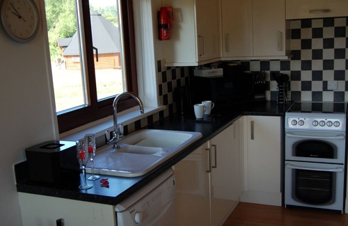 North Perrott Cabin | Watermeadow Lakes & Lodges