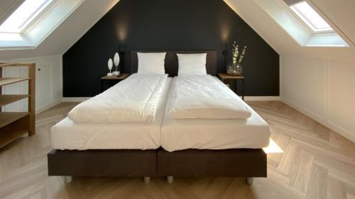 Tholen Villa | Waterrijk Oesterdam Resort Villas