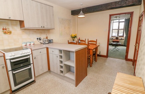 Langcliffe Cottage | WATERSHED COTTAGE, pet friendly, with a garden in Settle