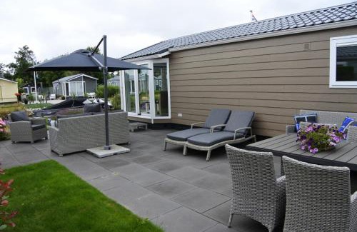 Earnewald House | Watervriend