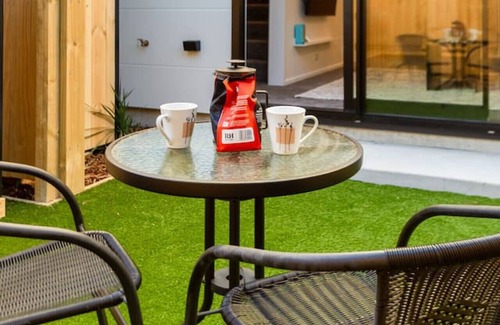 New Brighton House | Wave side Escape 1 bed 1 bath New Brighton
