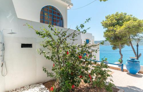 Salamis House | Wavedance Accommodation