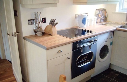 Polzeath Cottage | Waves End - Luxury beach cottage only 100 meters from the beach