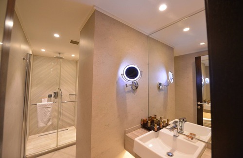Antakya Hotel | Waxwing Hotel