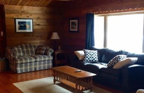 Amherst Cottage | Waypoint Cottage Oceanfront Retreat