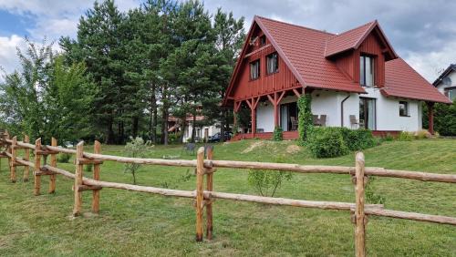 Swornegacie House | Wczasowe Wzgórze Swornegacie