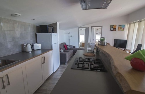 Saint-Dizant-du-Bois House | We are situated in the beautiful and peaceful Charentaise countryside.