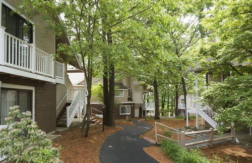 Merrimack Apartment | We are your home with hotel services and offer the BEST value around!
