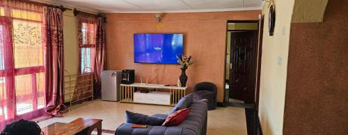 Naivasha House | Weavers Haven