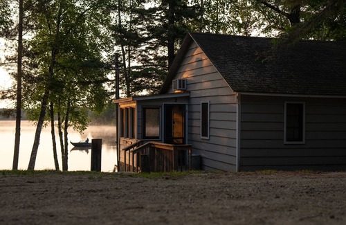 Hackensack Cabin | Webb Lake, Hackensack, Northern MN - 2 Bedroom, Sleeps 4 - Cabin #2 Blue Water