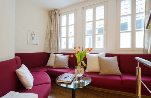 Altstadt House | "Wedding house": Your romantic place to stay in Bremen's old town