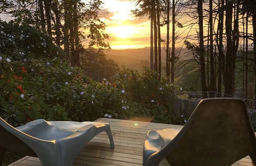 Te Akau Cottage | Weekend getaway - Farm cottage