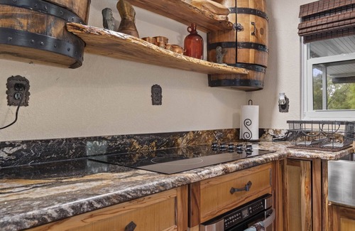 Weeki Wachee Gardens House | Weeki Wachee Pirate House
