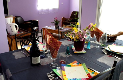 Montaren-et-Saint-Mediers Apartment | Weekly rental of tourist accommodation *, air conditioning, swimming pool, private parking