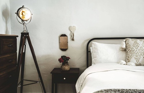 Porcupine Ridge House | Weets Lodge ~ Sleeps 8 ~ Gorgeous