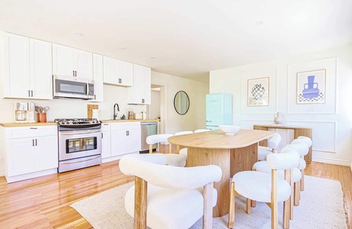 Melrose House | WEHO 12 Pax Charming house with Outdoor Oasis