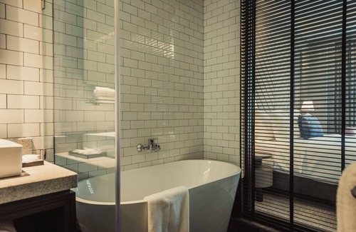Taman Istana Hotel | WEIL Hotel