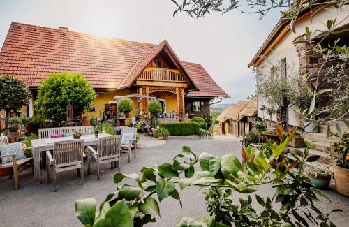 Glanz an der Weinstrasse House | Weinhof Narat-Zitz