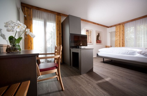 Lyss Hotel | Weisses Kreuz