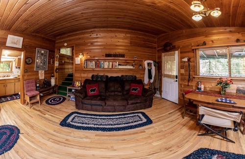 Kalama Cabin | Welch Cabin . n we love dogs
