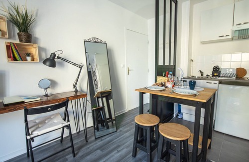 Moussy-le-Vieux Apartment | ❤️Welcome gifts ⭐️Disinfection ⭐️ 24/24 ⭐️ Free Internet