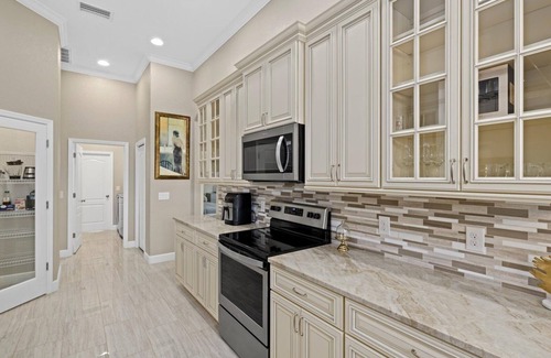 Port Charlotte House | Welcome Home to Paradise!