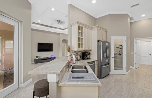 Port Charlotte House | Welcome Home to Paradise!
