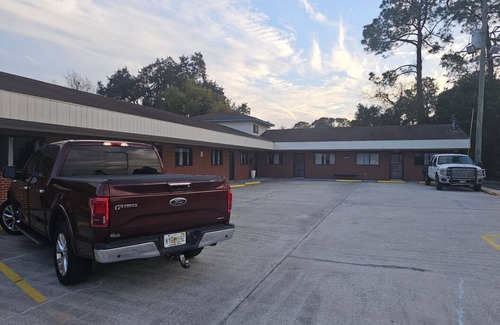 St. Marys Hotel | Welcome Inn