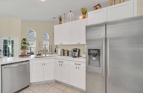 Lindfields House | Welcome to Alena's Place! Only minutes away from Disney!