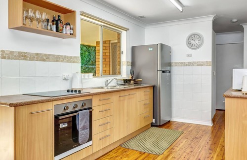 Nambucca Heads House | Welcome to Avalon 2, your ideal pet-friendly holiday home.