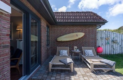 Rantum Apartment | Welcome to Beach Bungalow Sylt Apartment 2 - your retreat for pure relaxation.