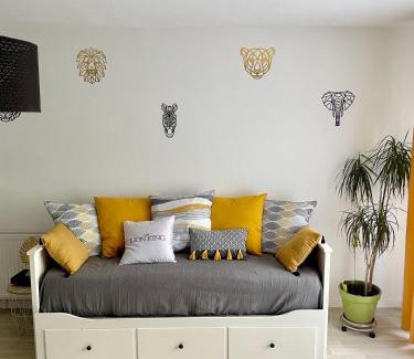 Chanteloup-en-Brie Apartment | Welcome to Hakuna matata !
