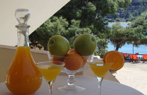 Agia Marina Bed & Breakfast | Welcome To Hotel Rachel