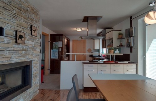Oetz House | Welcome to our "Skiblume" holiday home