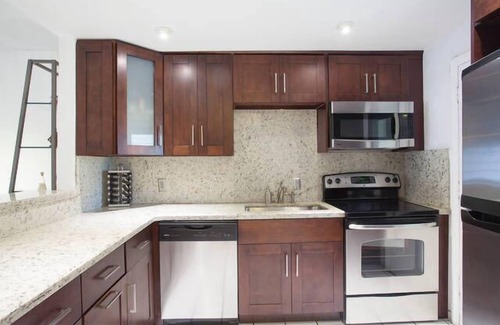 Key Biscayne Apartment | Welcome to Paradise Island and sandy beach