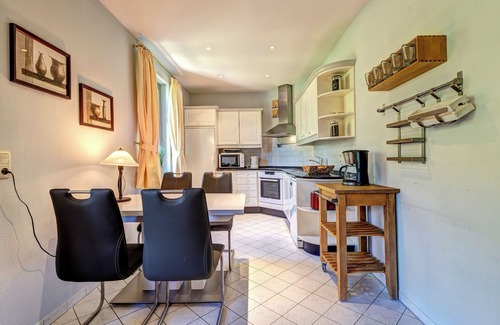 Zinnowitz Apartment | Welcome to the "Turmfalke" vacation apartment in Haus Seeadler!