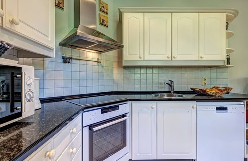 Zinnowitz Apartment | Welcome to the "Turmfalke" vacation apartment in Haus Seeadler!